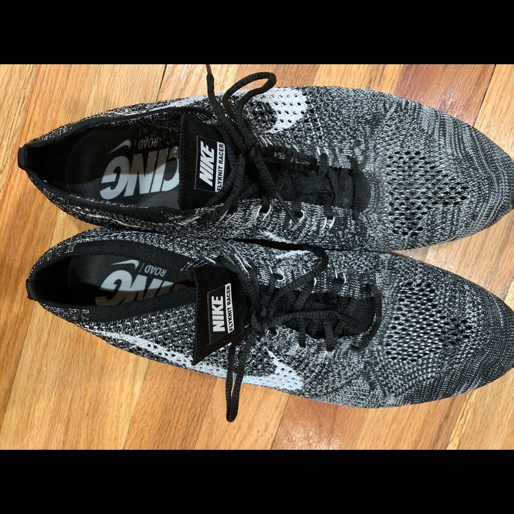 FLYKNIT RACER 'OREO 2.0'